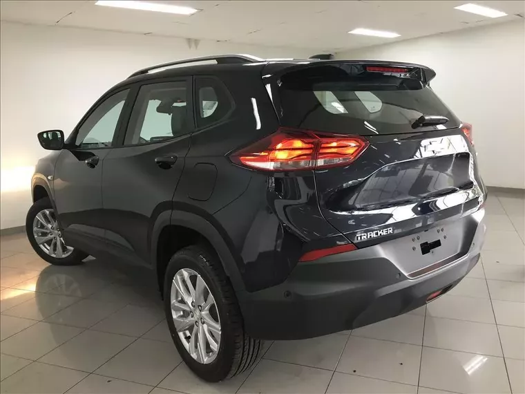 Chevrolet Tracker Preto 6