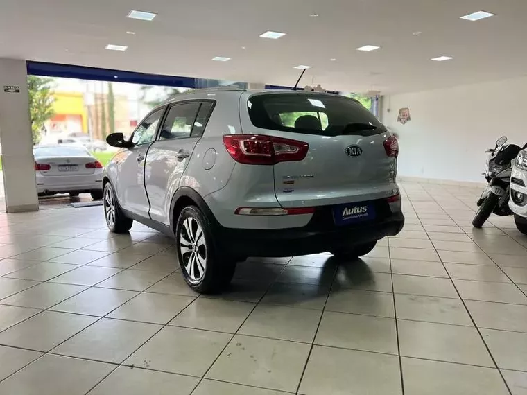 KIA Sportage Prata 4