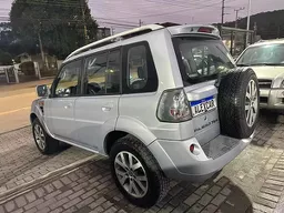 Mitsubishi Pajero TR4