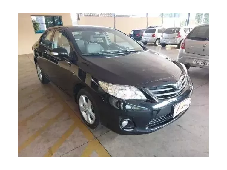 Toyota Corolla Preto 1