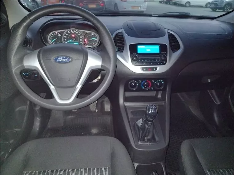 Ford KA Branco 3