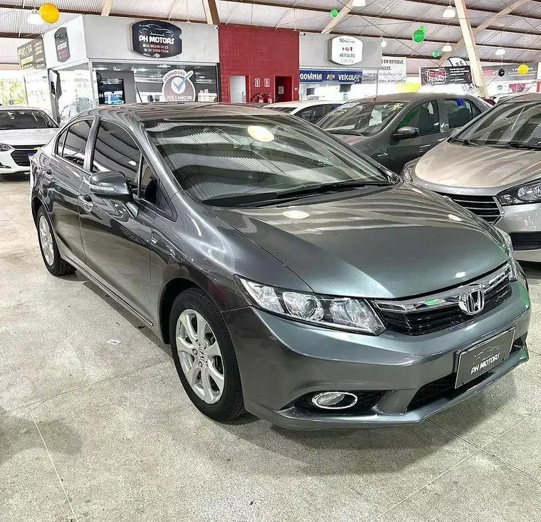 Honda Civic Cinza 5