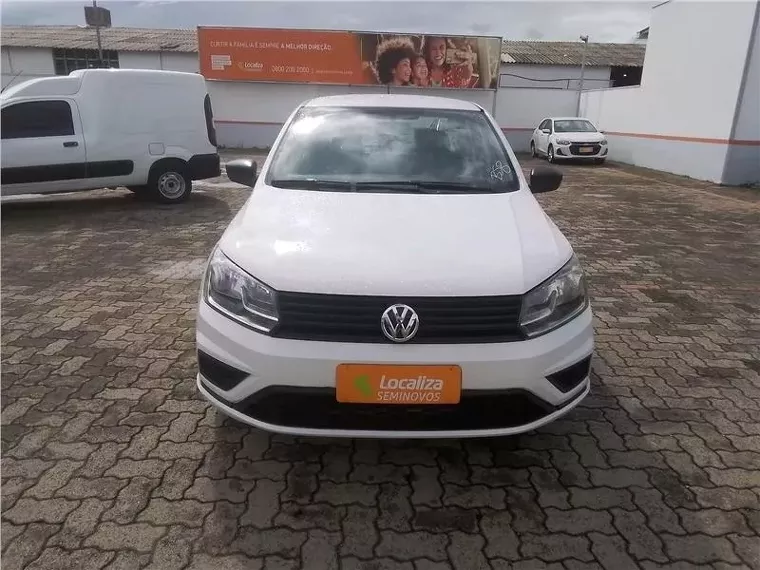 Volkswagen Voyage Branco 3