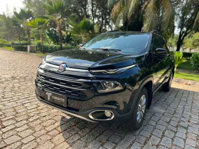 Fiat Toro Preto 6