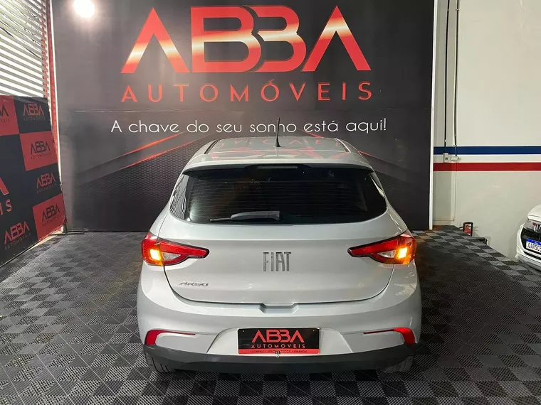 Fiat Argo Prata 5