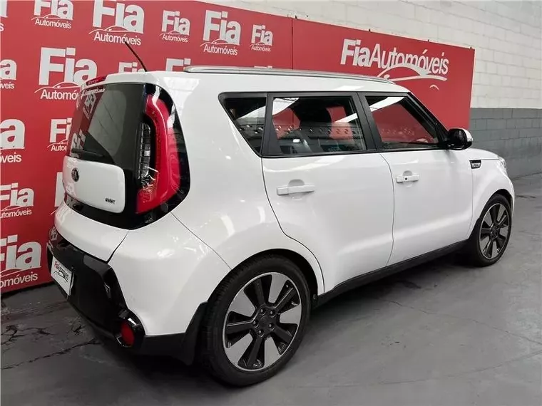 KIA Soul Branco 11