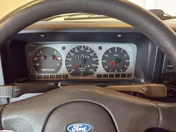 Ford Versailles