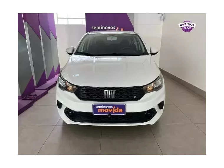 Fiat Argo Branco 4