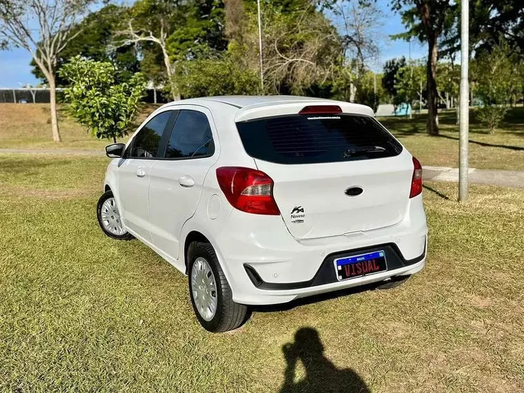 Ford KA Branco 9