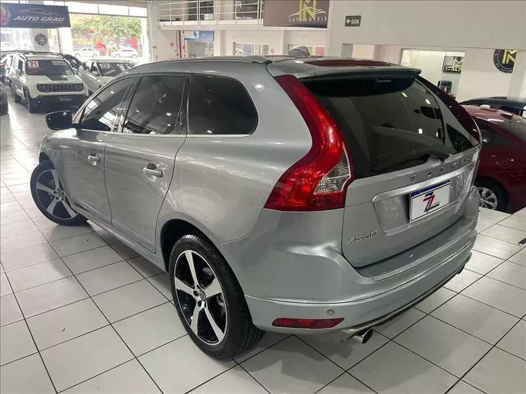 Volvo XC60 Azul 10