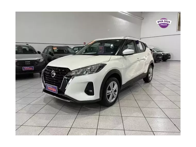 Nissan Kicks Branco 6