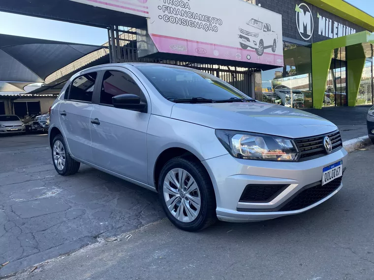 Volkswagen Gol Prata 10