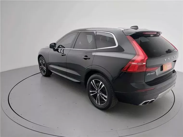 Volvo XC60 Preto 8