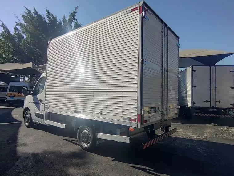 Renault Master Branco 9