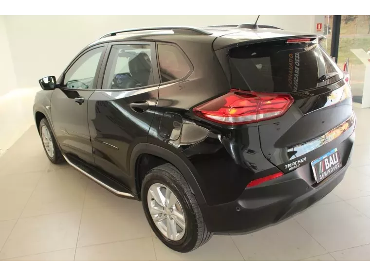 Chevrolet Tracker Preto 7