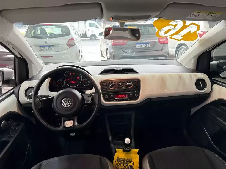 Volkswagen Cross UP Branco 9