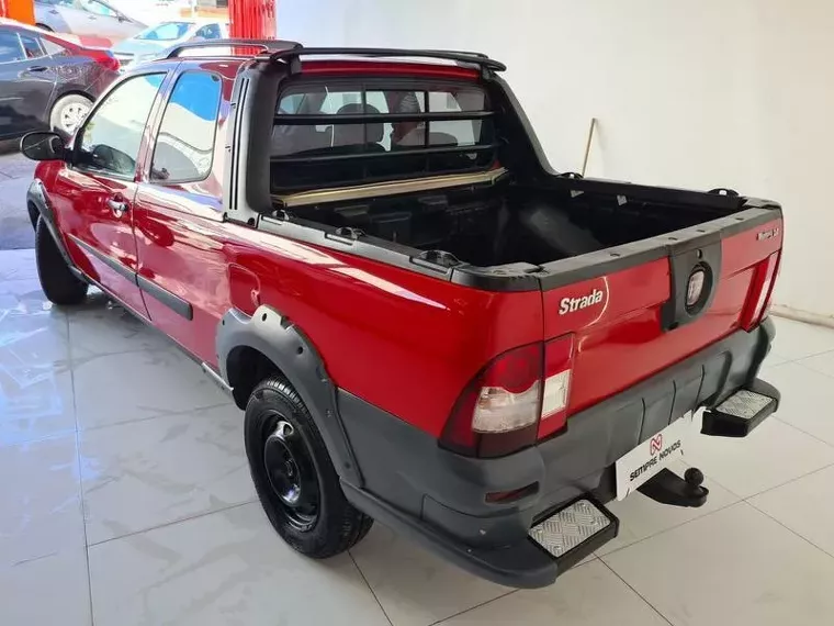 Fiat Strada Vermelho 4