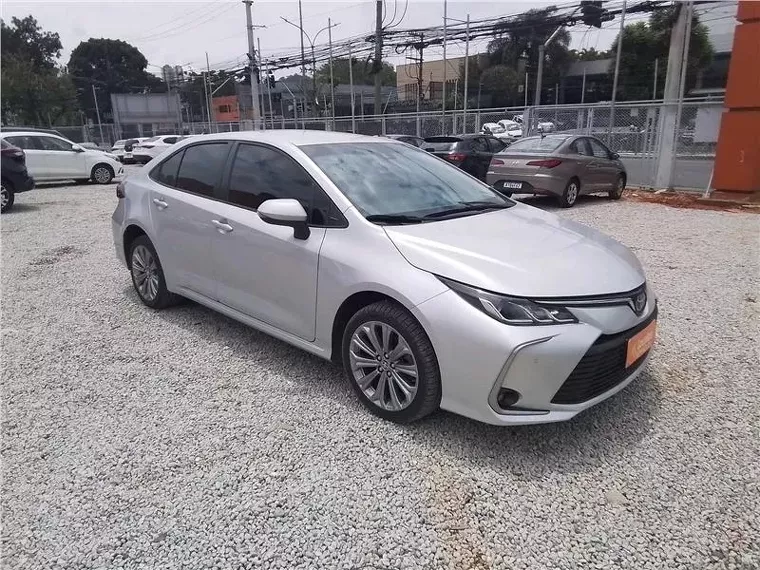 Toyota Corolla Prata 7