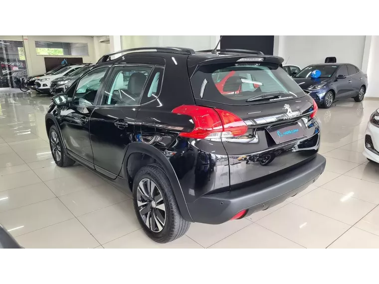 Peugeot 2008 Preto 3