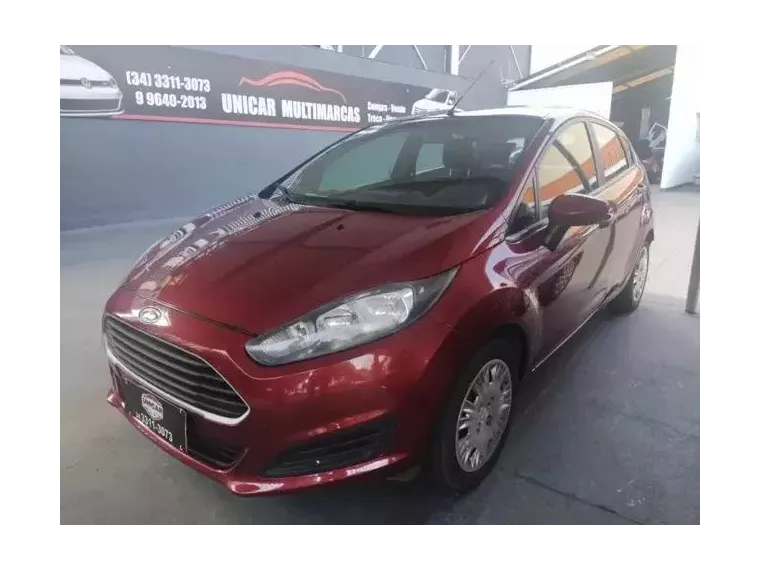 Ford Fiesta Vermelho 1