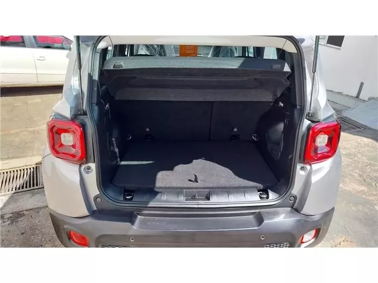 Jeep Renegade Prata 1