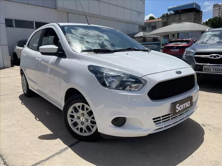 Ford KA Branco 13