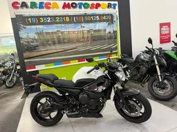 XJ6-F