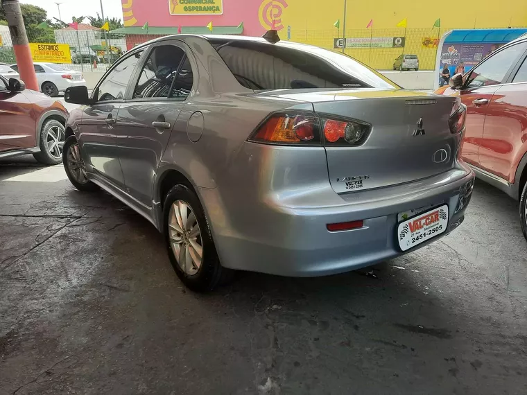 Mitsubishi Lancer Prata 8