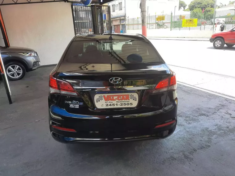 Hyundai HB20S Preto 15