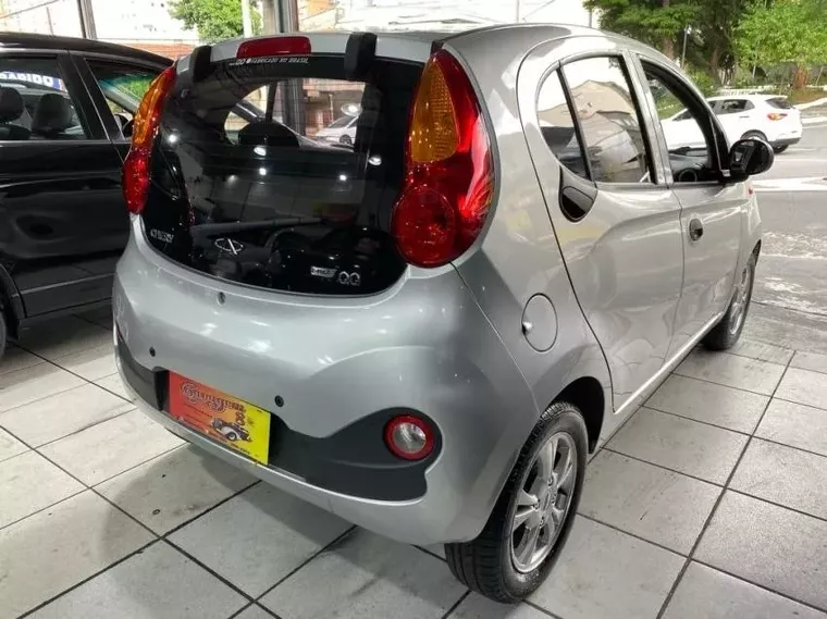 Chery QQ Prata 6