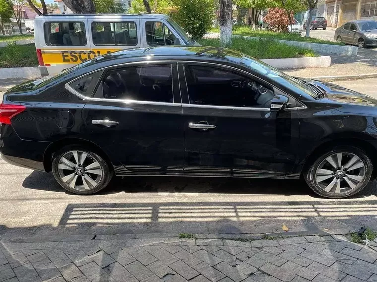 Nissan Sentra Preto 9