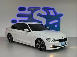 BMW 320i