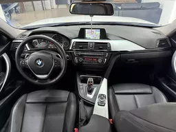 BMW 328i