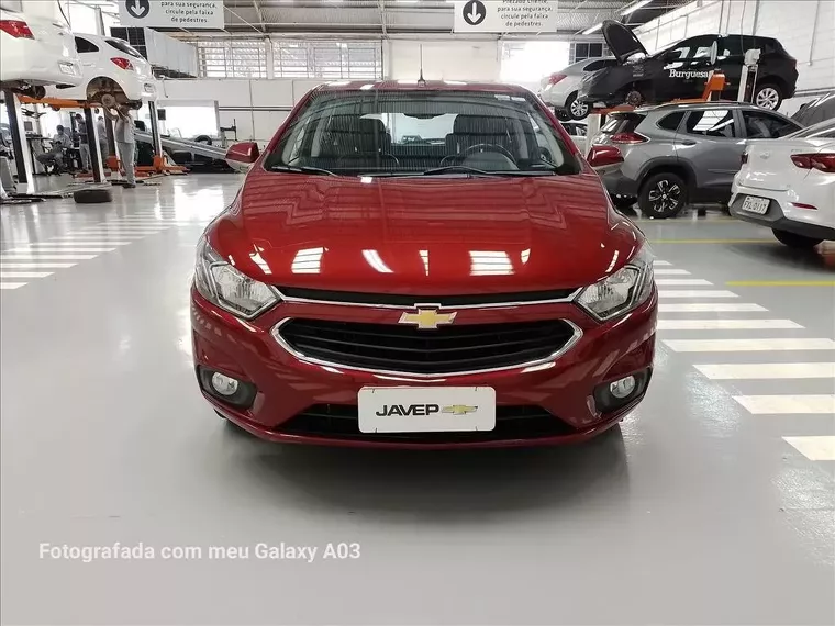 Chevrolet Onix Vermelho 6