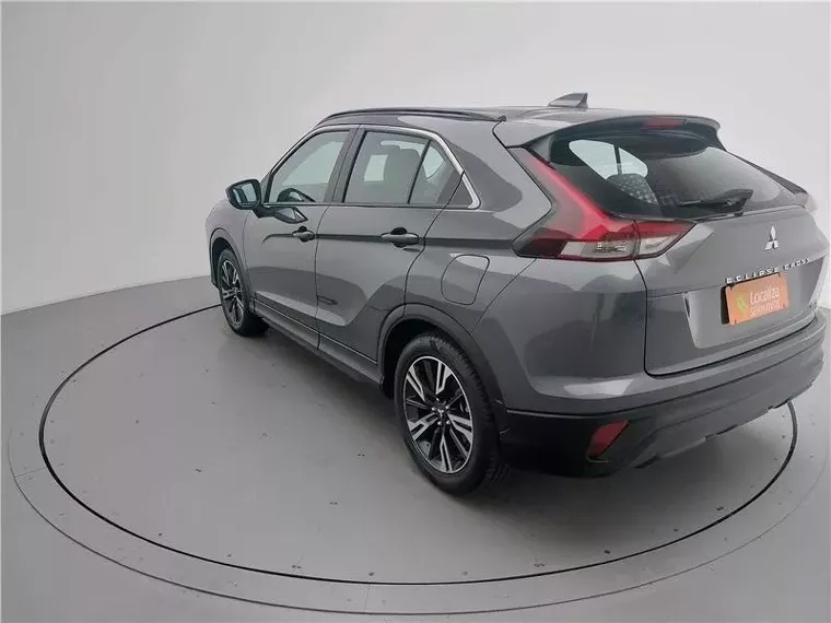 Mitsubishi Eclipse Cross Cinza 11