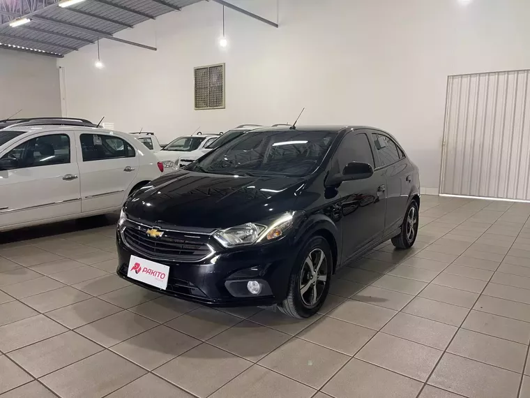 Chevrolet Onix Preto 5