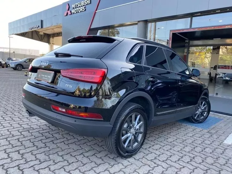 Audi Q3 Preto 5