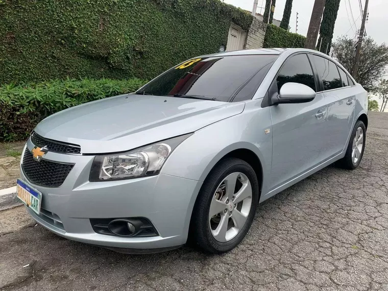 Chevrolet Cruze Prata 2