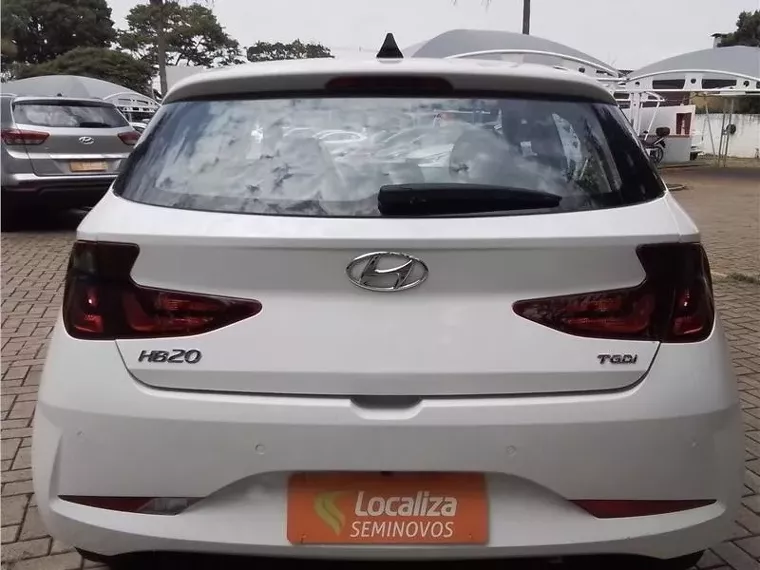 Hyundai HB20 Branco 4