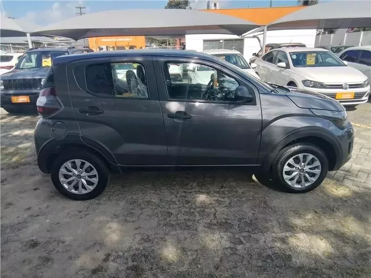 Fiat Mobi Prata 7