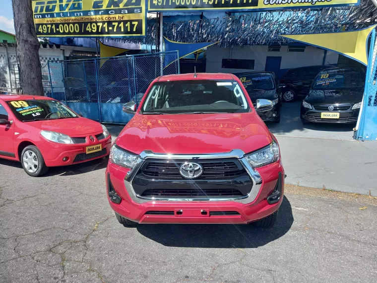 Toyota Hilux Vermelho 13