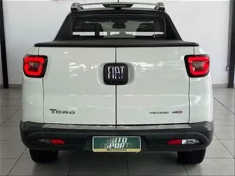 Fiat Toro Branco 15