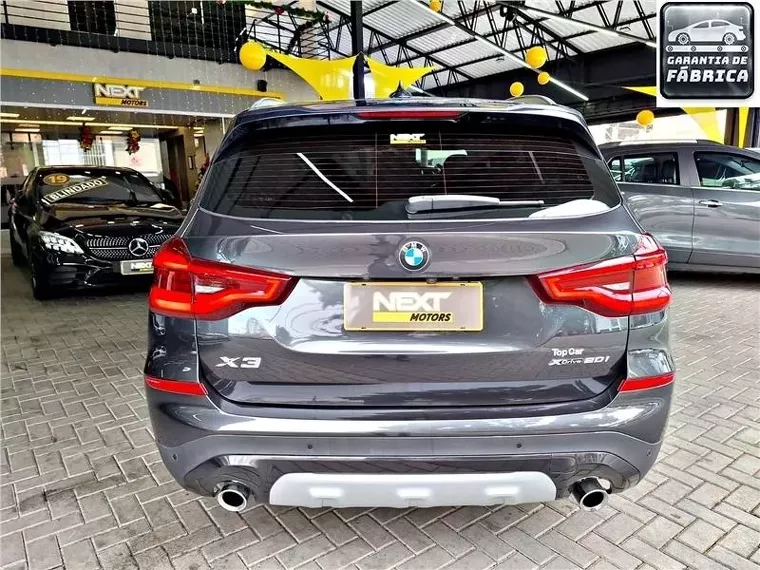 BMW X3 Cinza 8