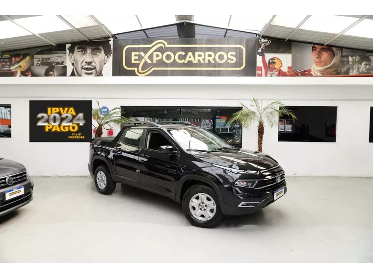 Fiat Toro Preto 10