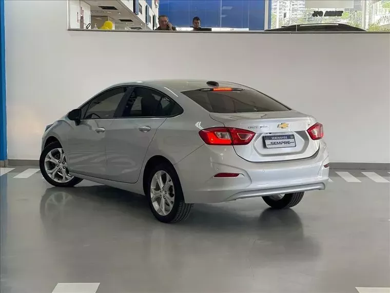 Chevrolet Cruze Prata 7