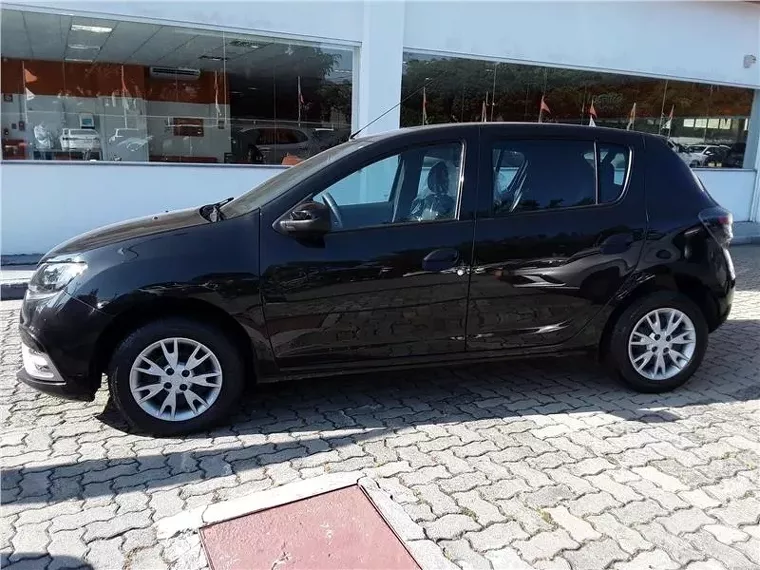 Renault Sandero Preto 10