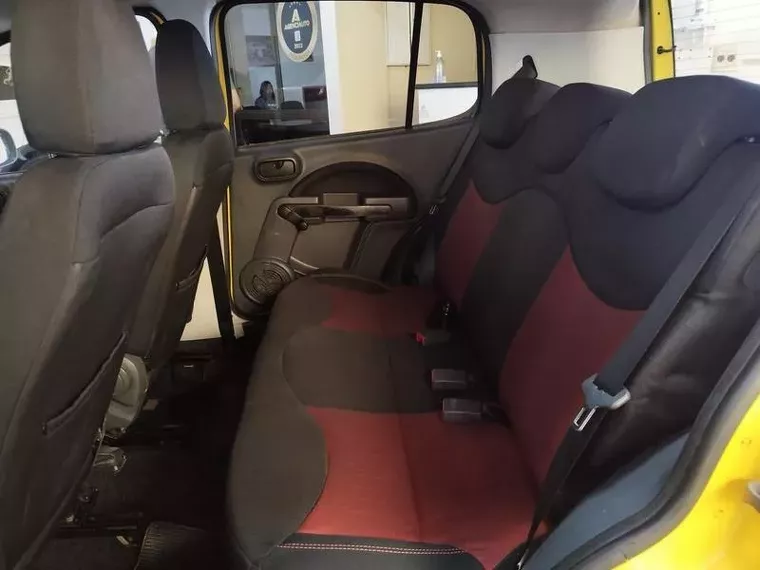 Fiat Uno Amarelo 5