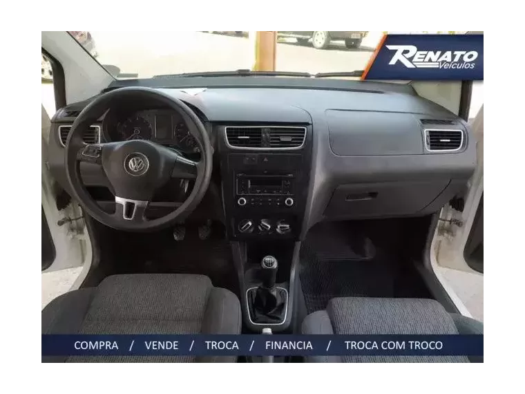 Volkswagen Fox Branco 3