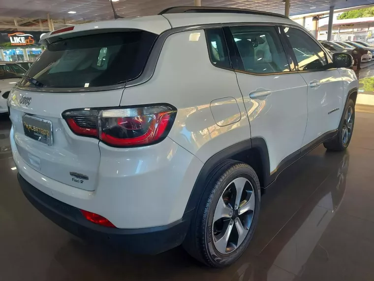 Jeep Compass Branco 4