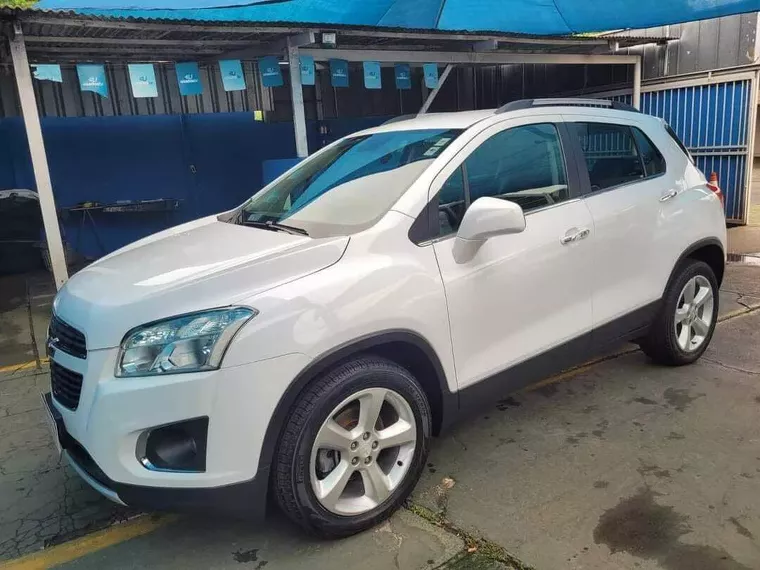 Chevrolet Tracker Branco 13